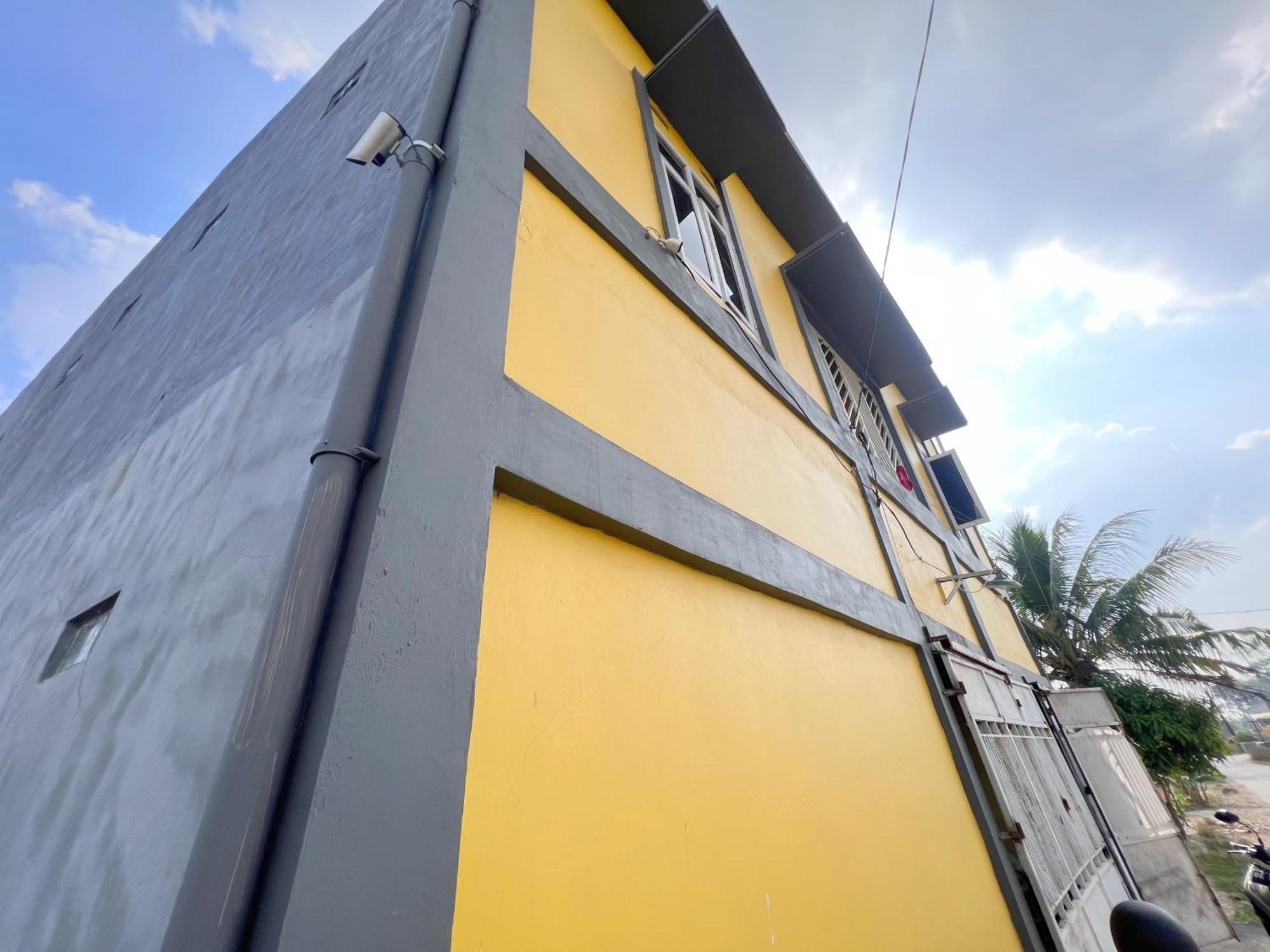Reddoorz At Kay Residence Waydadi Lampung Bandar Lampung Exterior foto