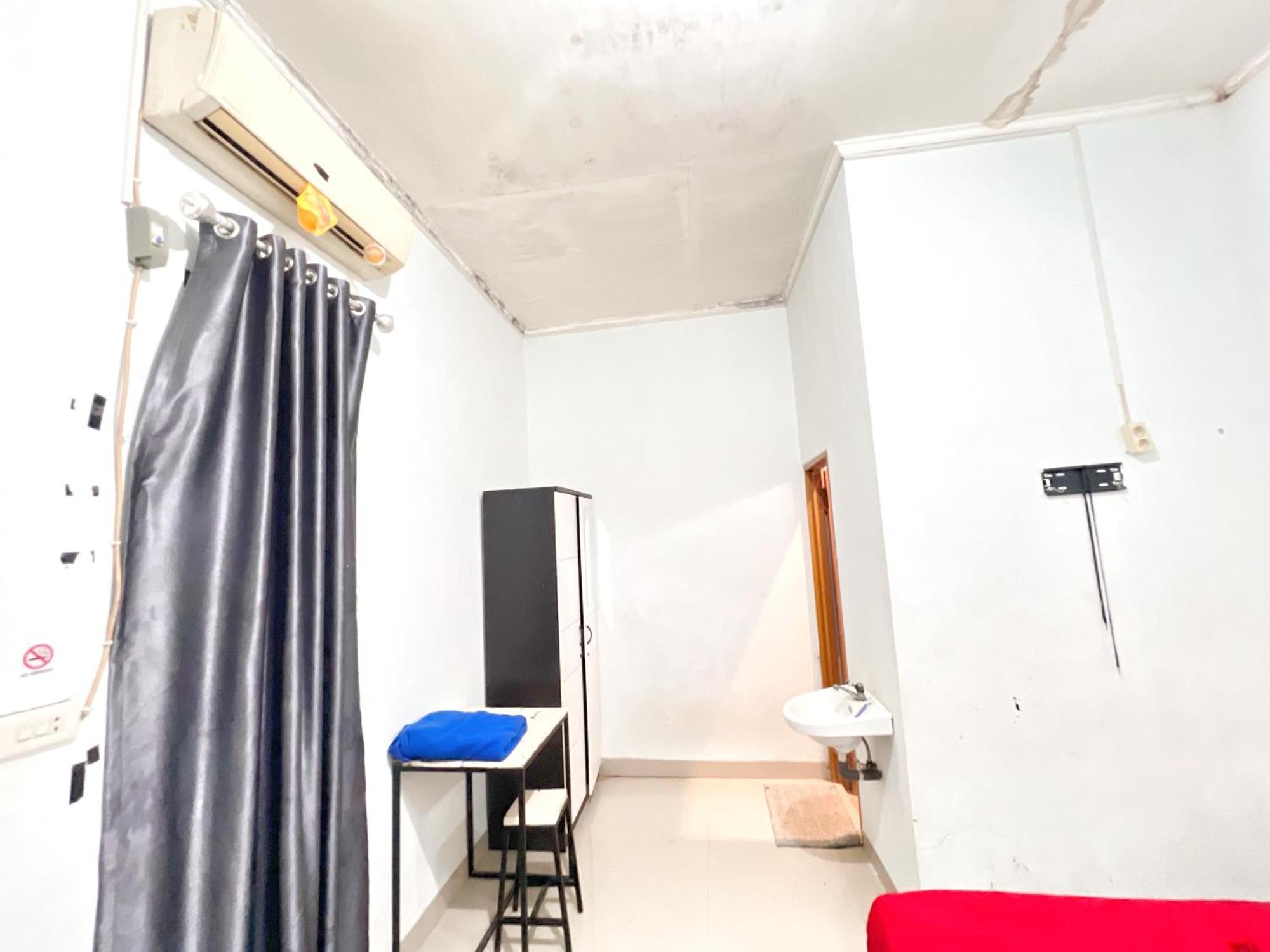 Reddoorz At Kay Residence Waydadi Lampung Bandar Lampung Exterior foto
